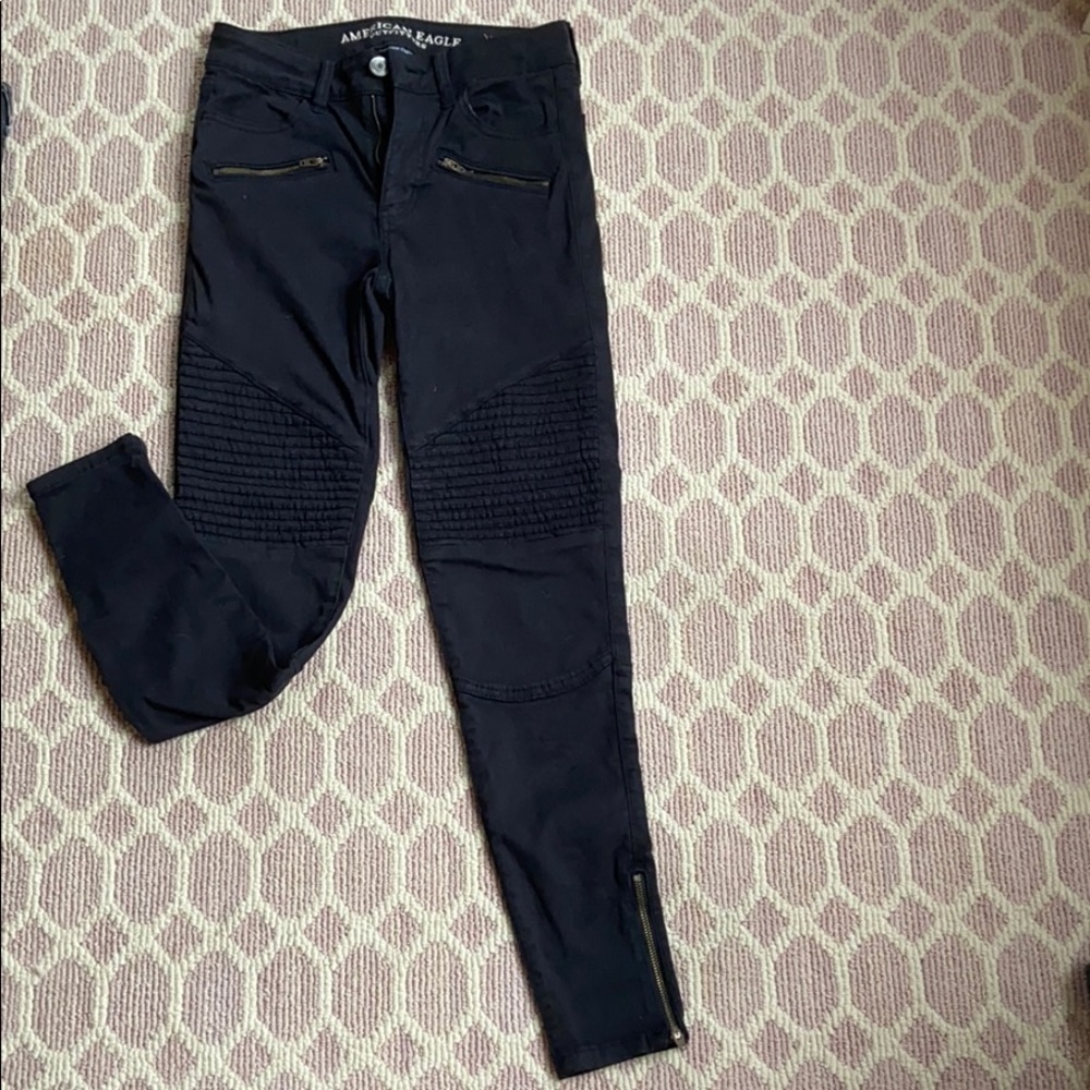 Perfect condition AE pants/jeans